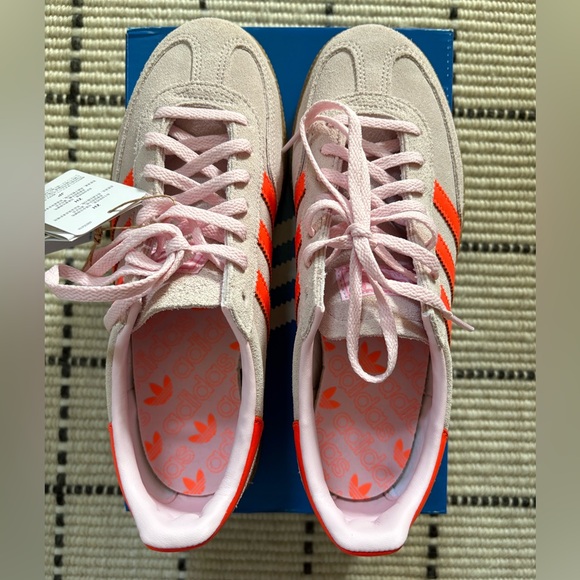 adidas Handball Spezial Pink Suede Sneakers with Orange Stripes Size 7.5 - Picture 5 of 7